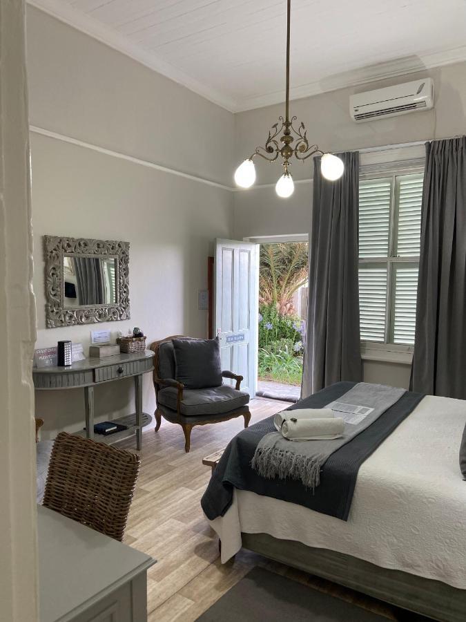 Cape Karoo Guesthouse Бофорт-Уэст Экстерьер фото