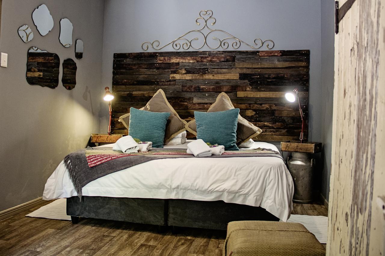Cape Karoo Guesthouse Бофорт-Уэст Экстерьер фото